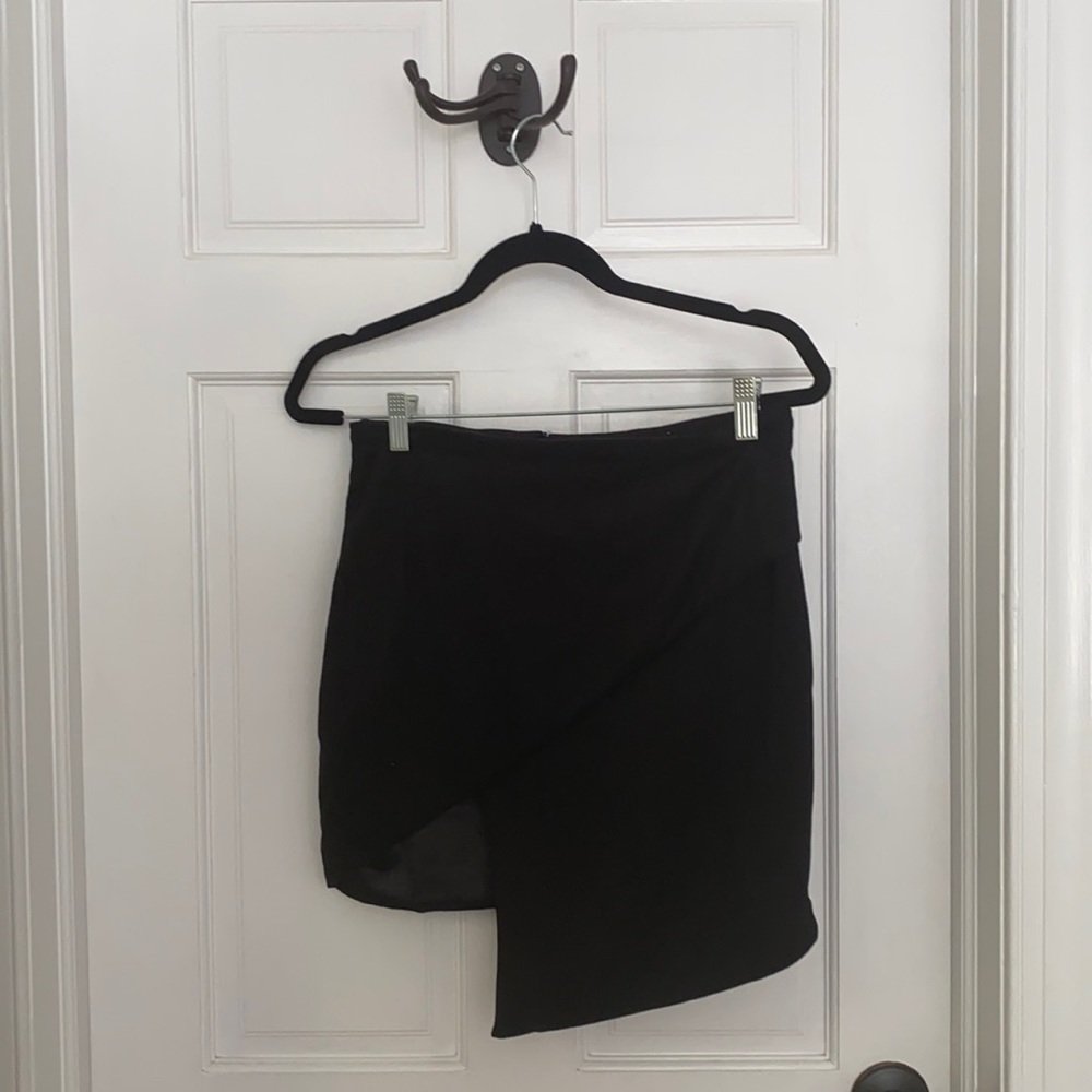 Black fun skirt